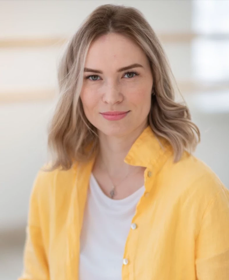 Елена Мазурова